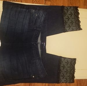Women's crop jeans